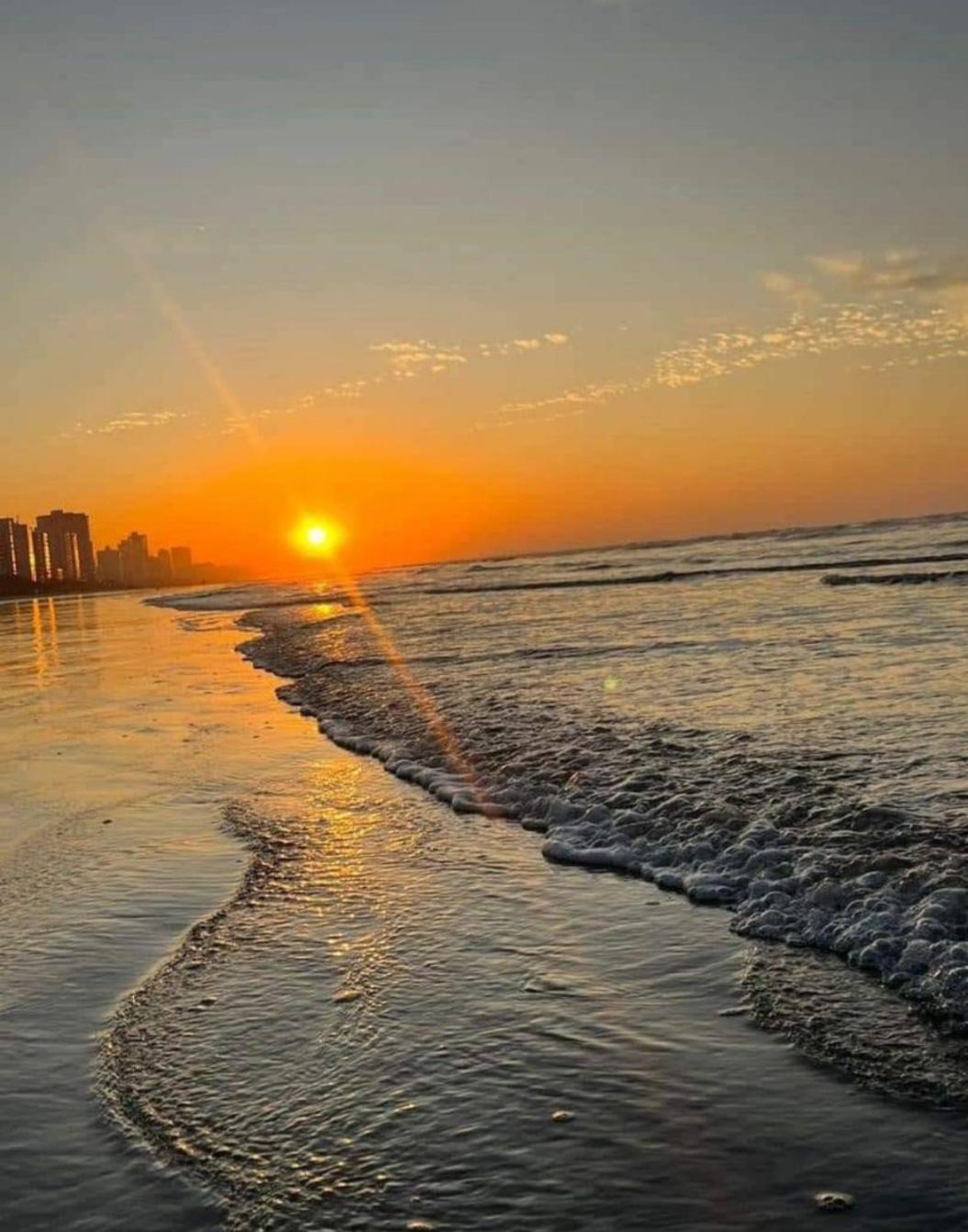 Kitnet Caicara Pe Na Areia * Praia Grande (Santos)